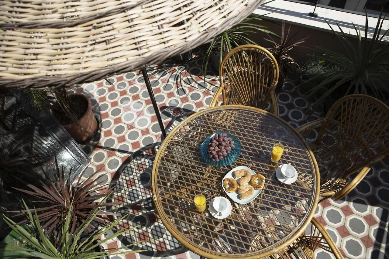 Kumbaraci Apartments & Suites Istanbul Guest house