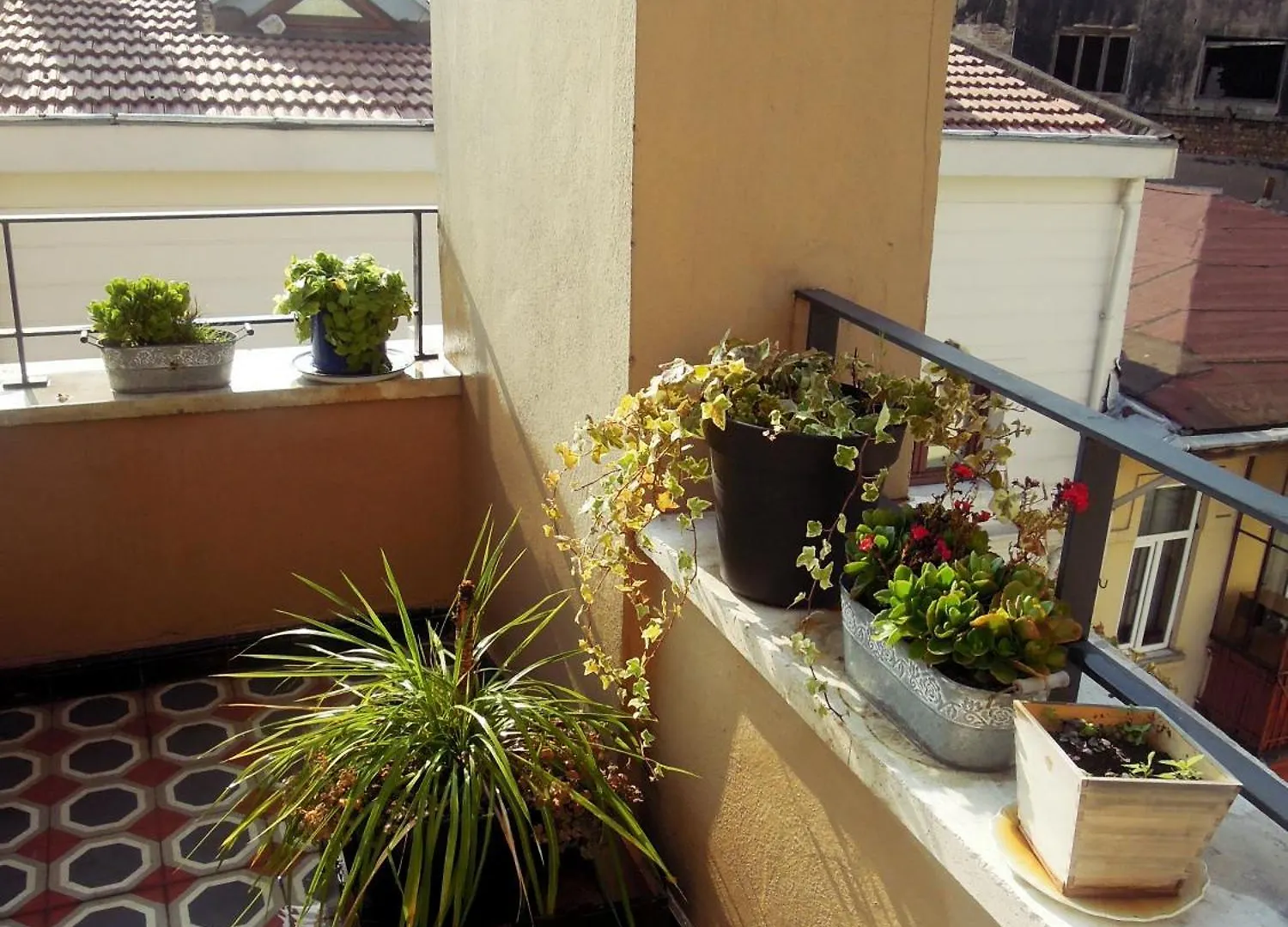 Kumbaraci Apartments & Suites Istanbul Guest house